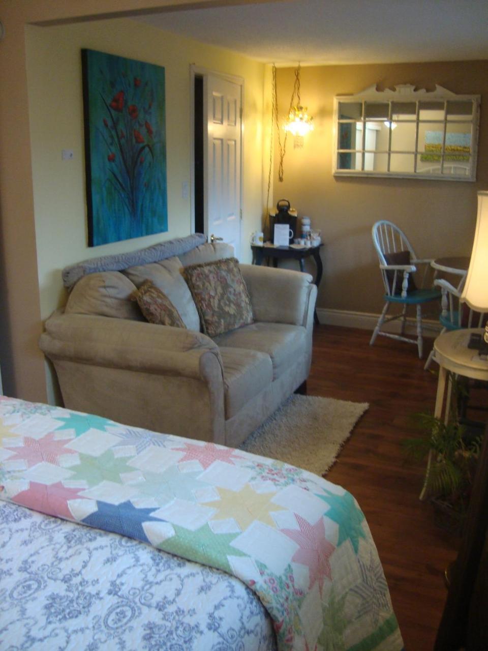 Paddington Place Bed & Breakfast Ошава Экстерьер фото
